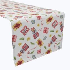Fabric Textile Products, Inc. Table Runner, 100% Cotton, Christmas Gifts Illustration Red