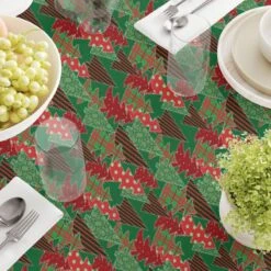 Fabric Textile Products, Inc. Rectangular Tablecloth, 100% Cotton, Christmas Tree Patchwork Green -Sunnydaze Decor Shop 9f13a4c20d3741808662ec3ad2f318e6 4
