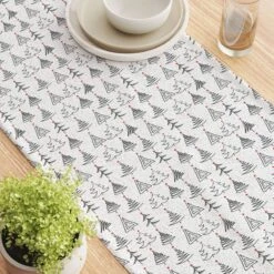Fabric Textile Products, Inc. Table Runner, 100% Cotton, Christmas Tree Doodles White -Sunnydaze Decor Shop d113407f431a483dbe70b2482867f095